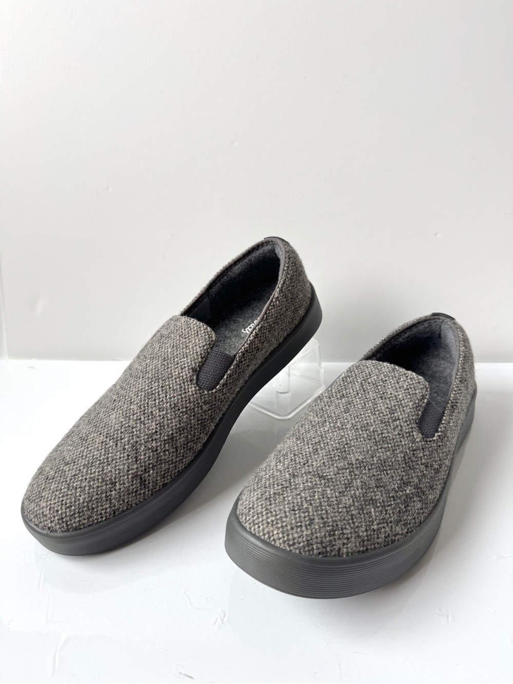 Allbirds women's Cruiser Slip On Tweed shoes in Dark Grey Size 10 (NWOB)